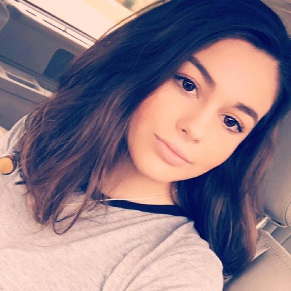 Meet your Posher, Xola - Picture 1 of 1